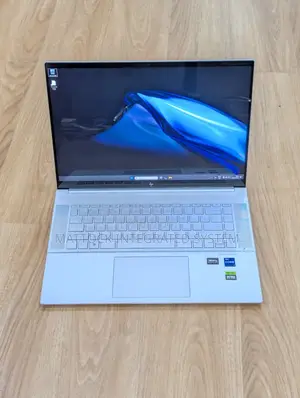 Laptop HP Envy 16 Gaming 16-h1023dx 16GB Intel Core i7 SSD 1T