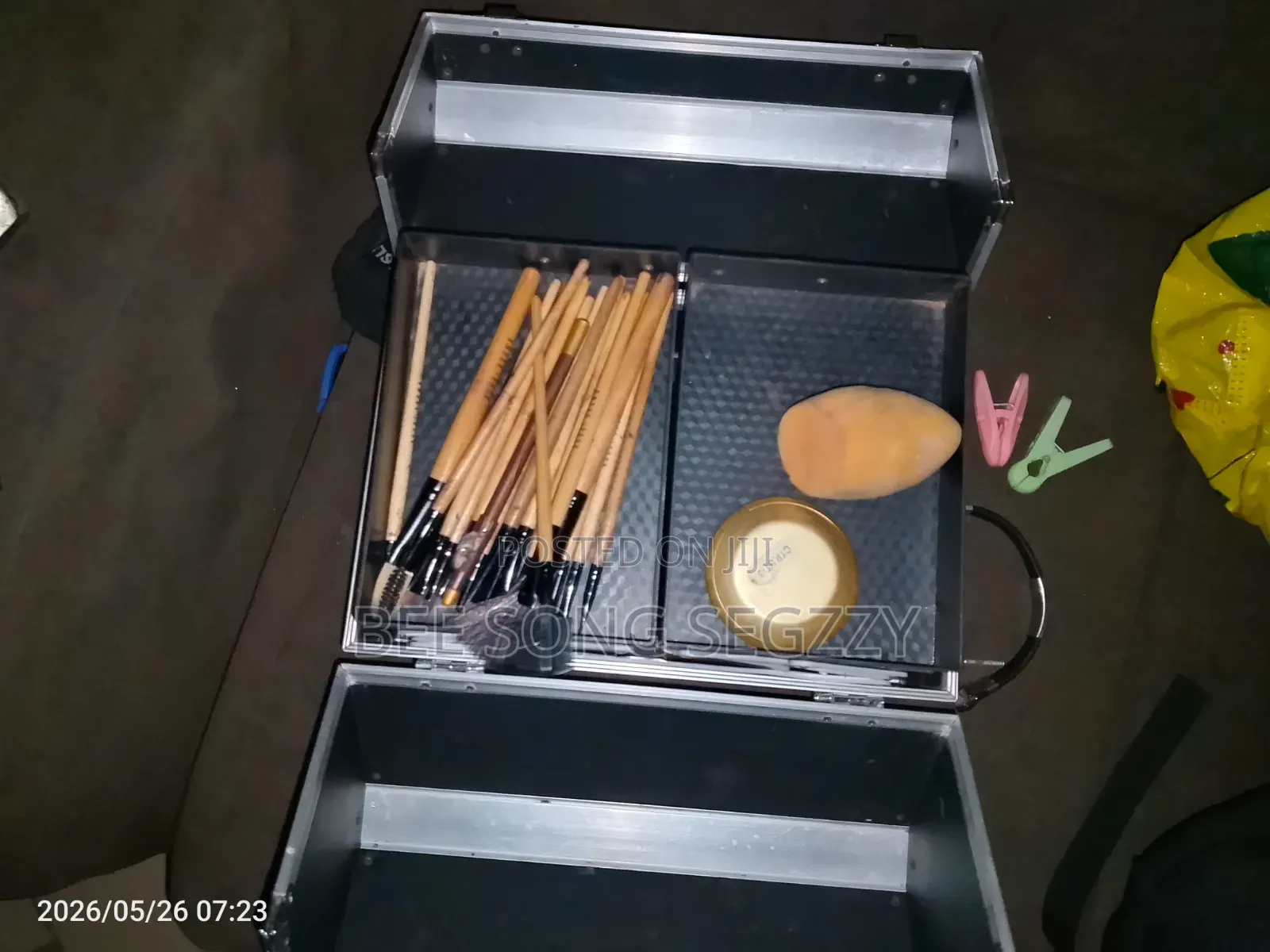 Make Up Box