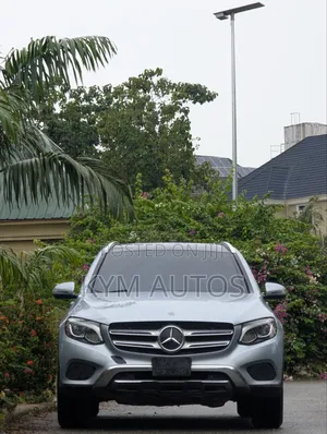 Mercedes-Benz GLC-Class 2017 Blue