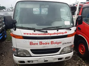 Toyota Dyna 150 1999