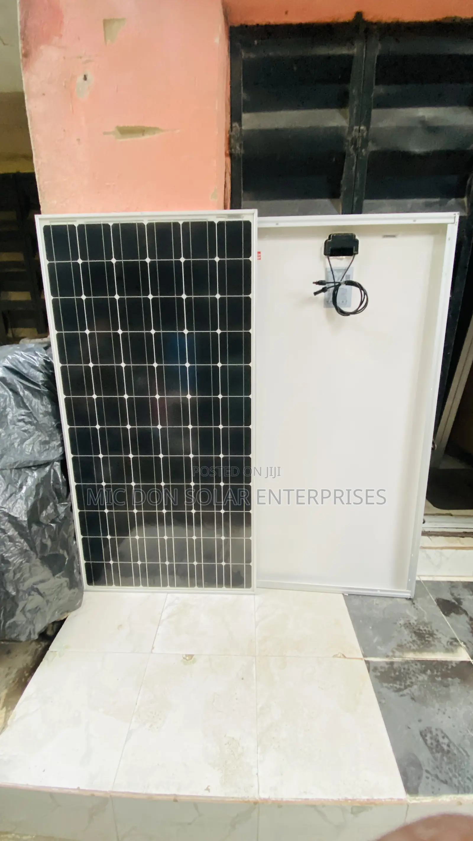 Canadian 200watts Solar Panel