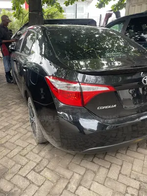 Toyota Corolla 2014 Black