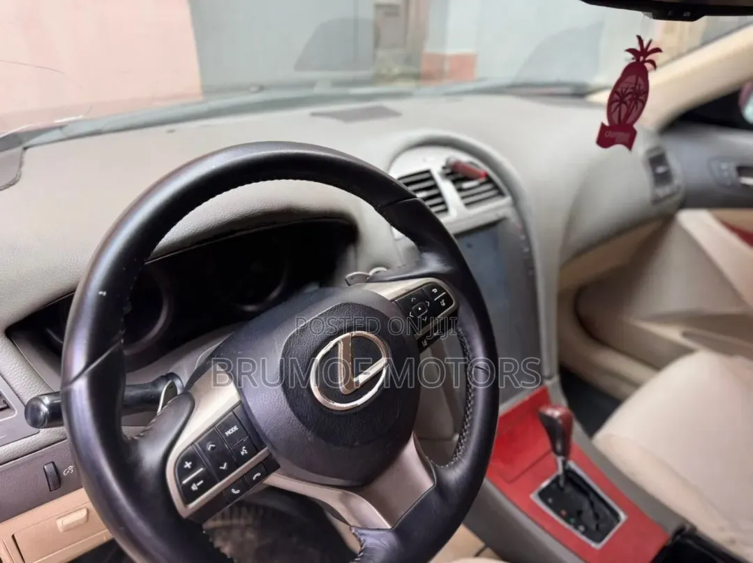 Lexus ES 350 2012