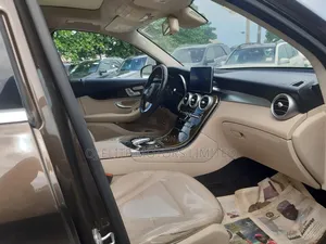 Mercedes-Benz GLC-Class 2017 Gray