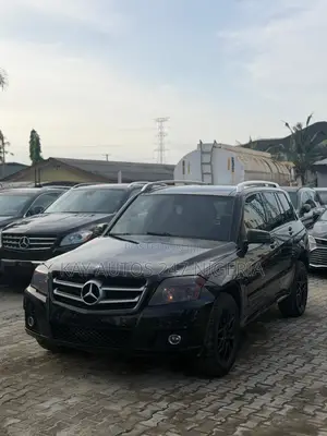 Mercedes-Benz GLK-Class 350 2011 Black