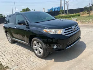 Toyota Highlander 2012 Black