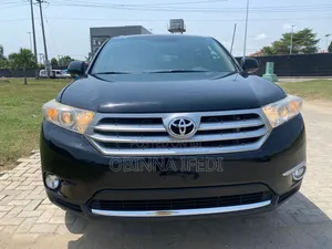Toyota Highlander 2012 Black