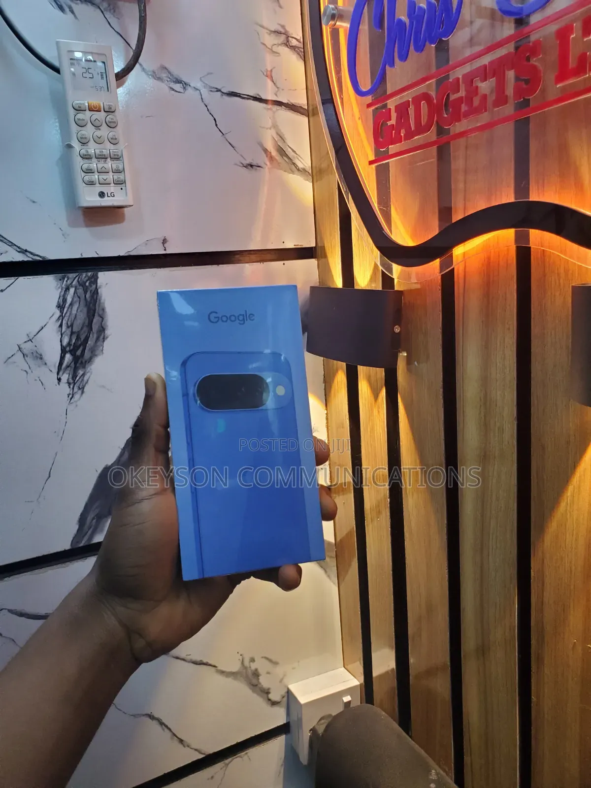 New Google Pixel 10 256 GB Blue