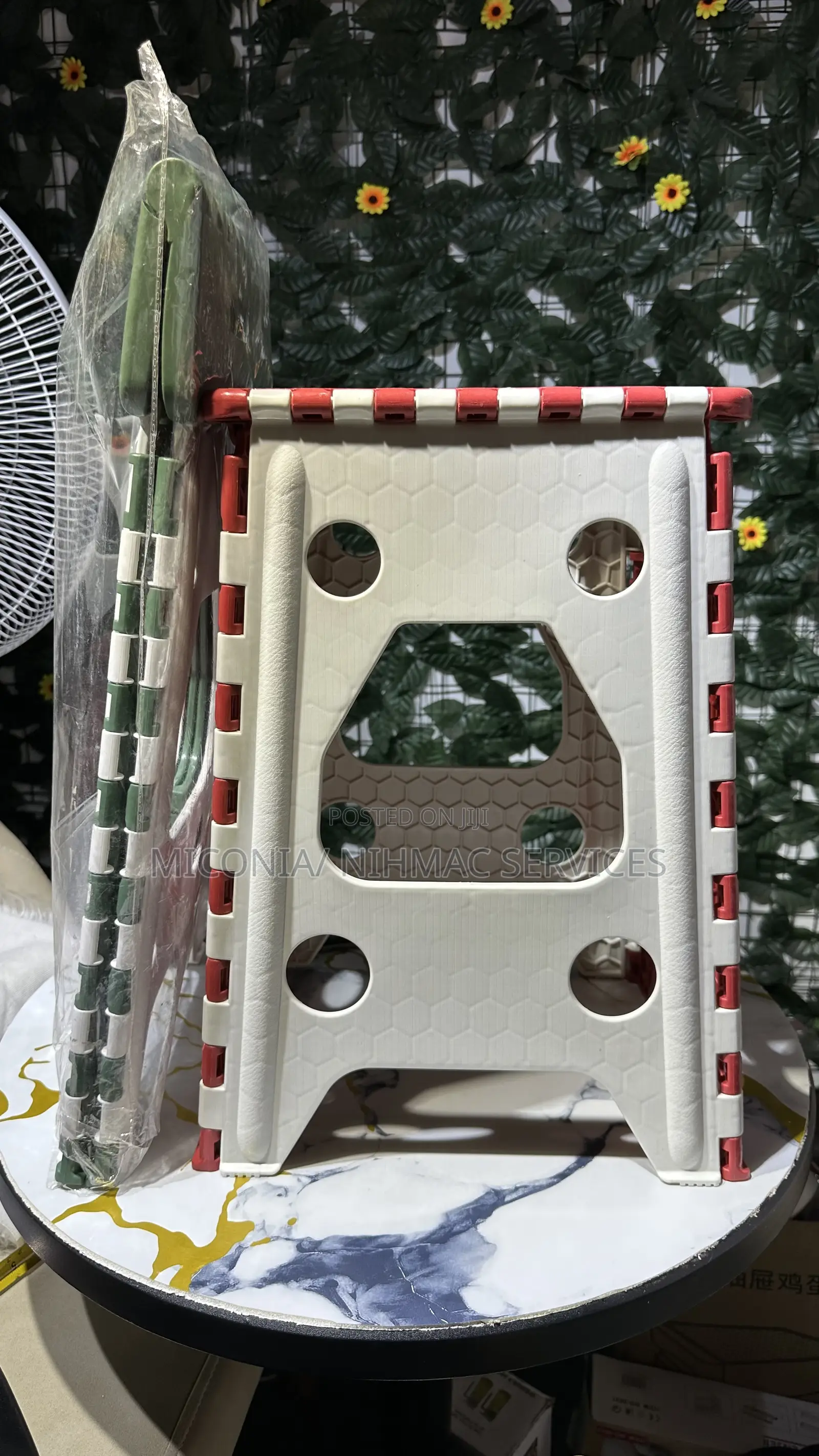 Foldable Plastic Stool