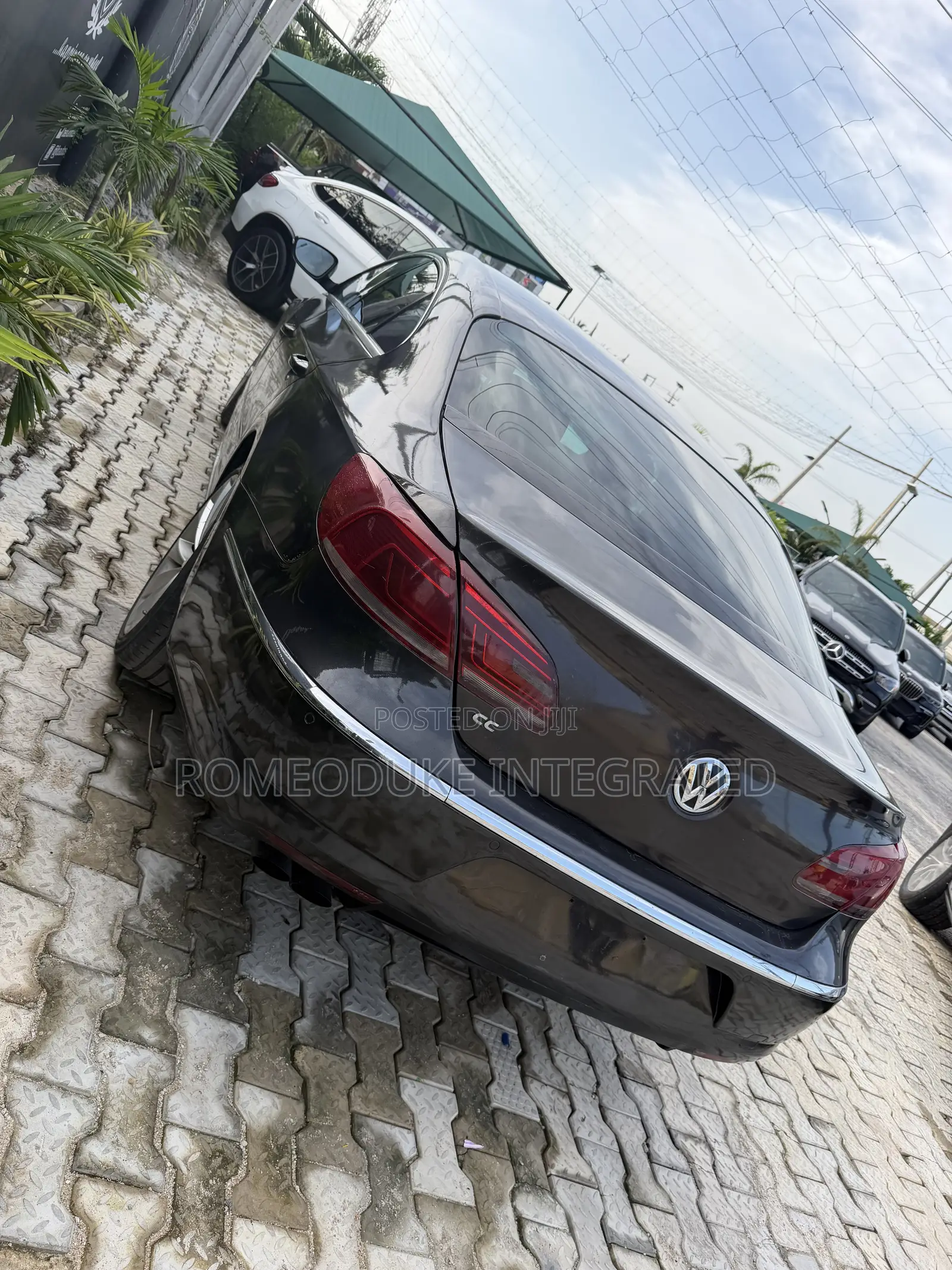 Volkswagen Passat 2014 Brown