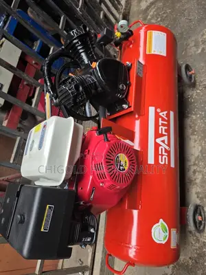 Piston Air Compressor With Petrol Engine 13hp 10bar 300l Tank