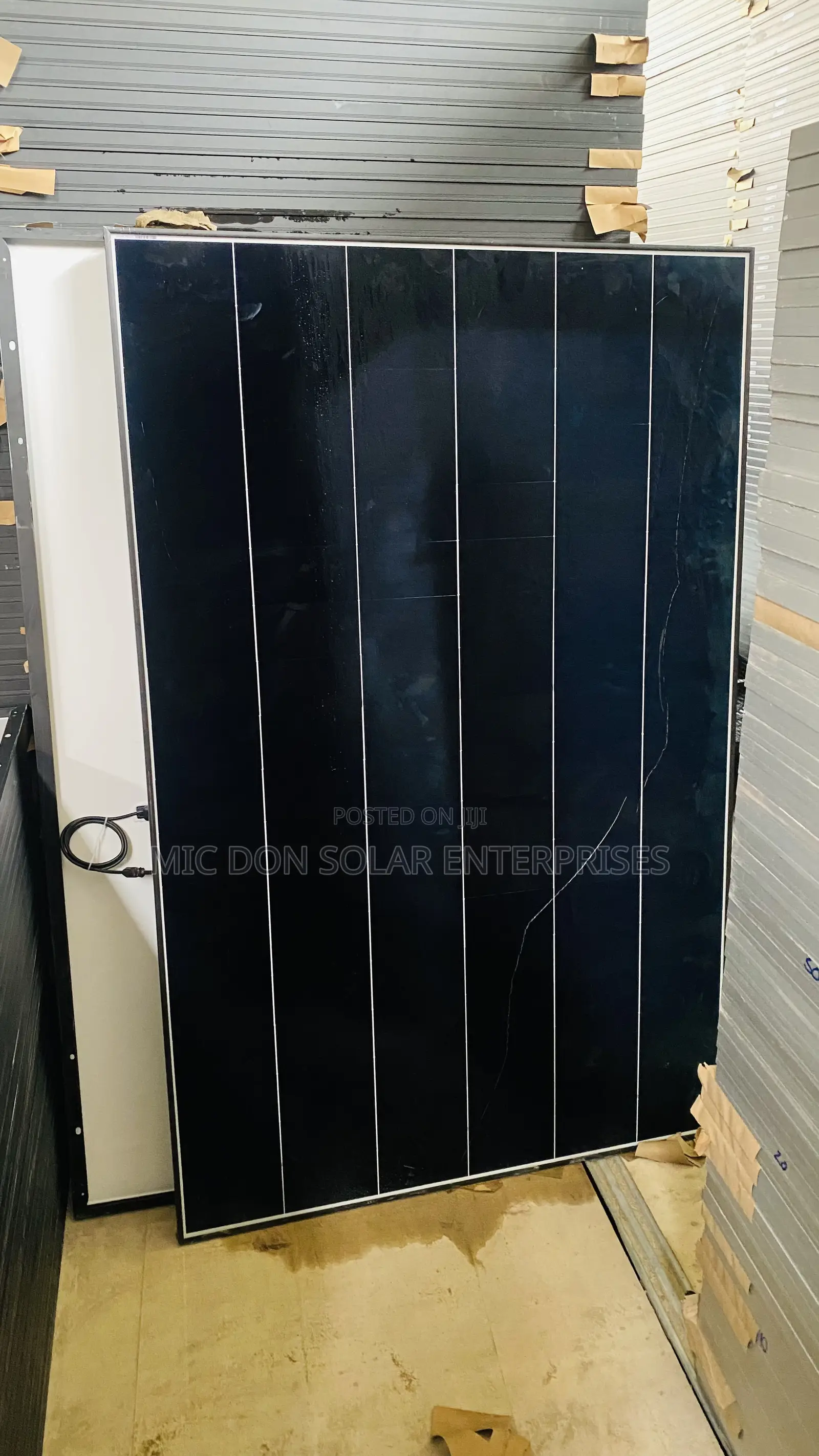 Aiko 520watts Anti-Shading Solar Panel.