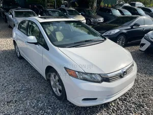 Honda Civic 2012 White