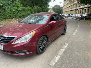 Hyundai Sonata 2012 Red