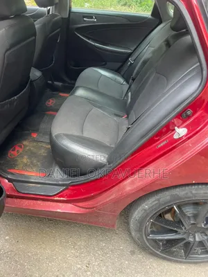 Hyundai Sonata 2012 Red