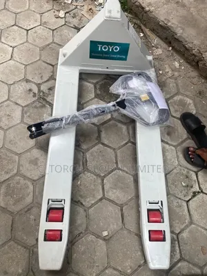 Toyo Brand Hydraulic Pallet Jack
