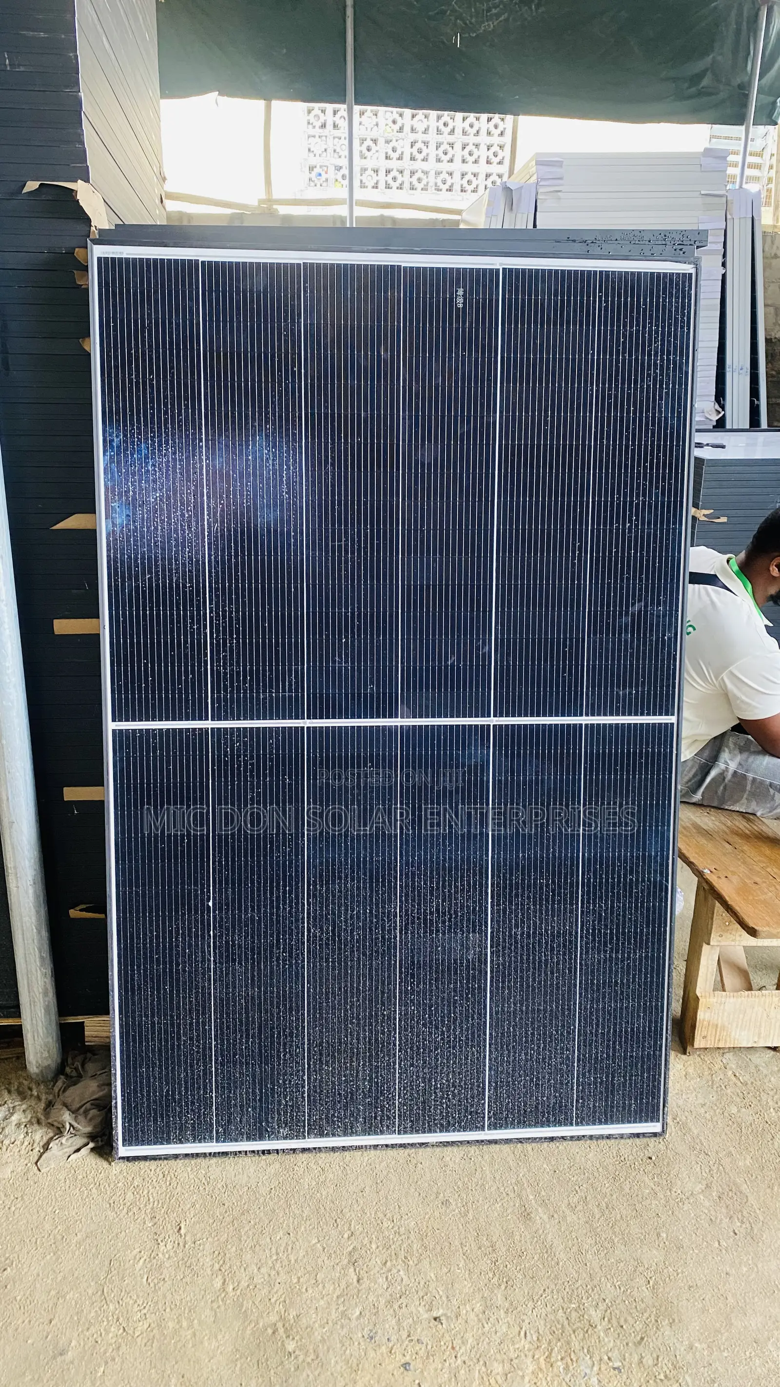 Jinko 500watts Solar Panel.