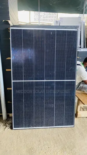 Jinko 500watts Solar Panel.