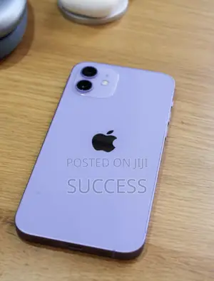 Apple iPhone 12 64 GB Purple