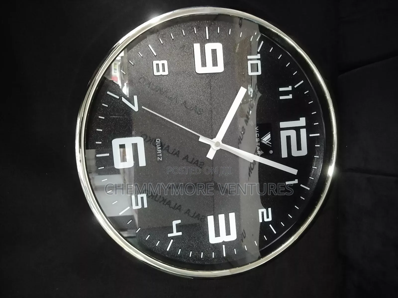 Security Wall Clock With Camera