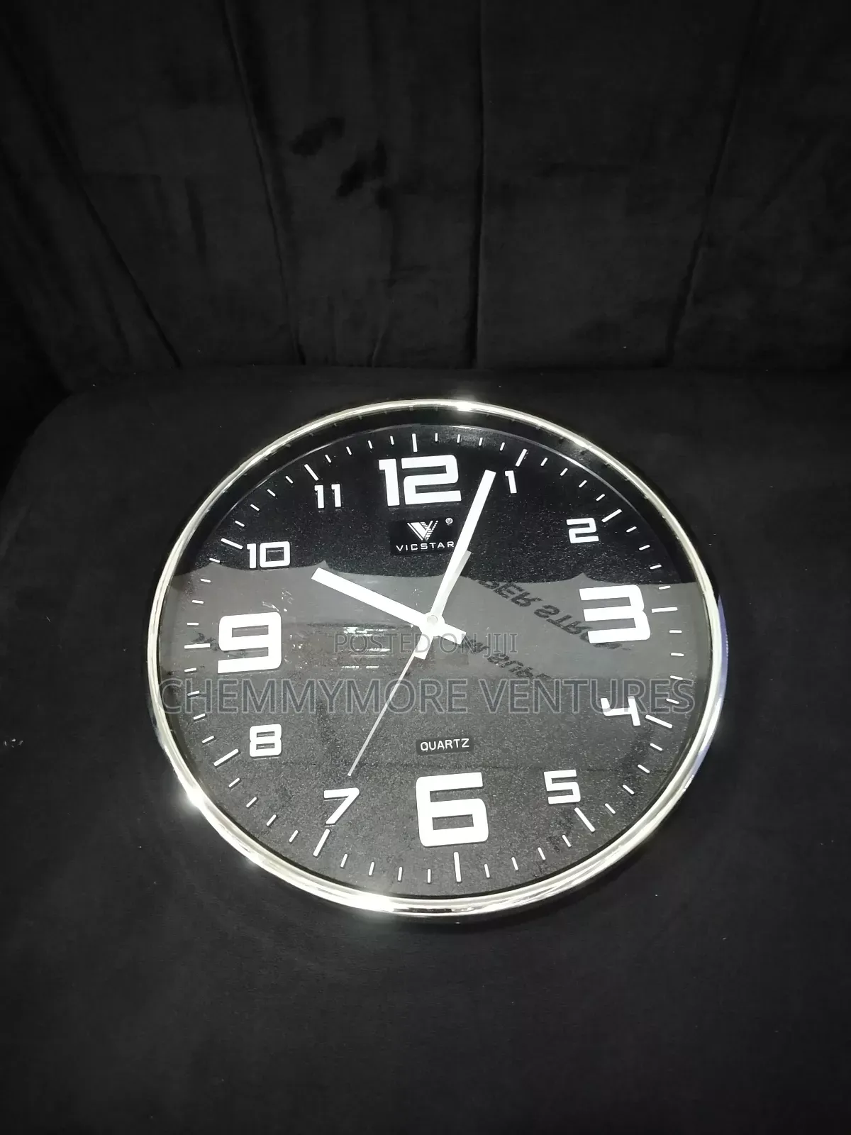 Security Wall Clock With Camera