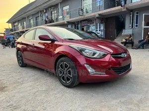 Hyundai Elantra 2014 Red