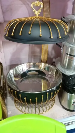 Chefin Dish