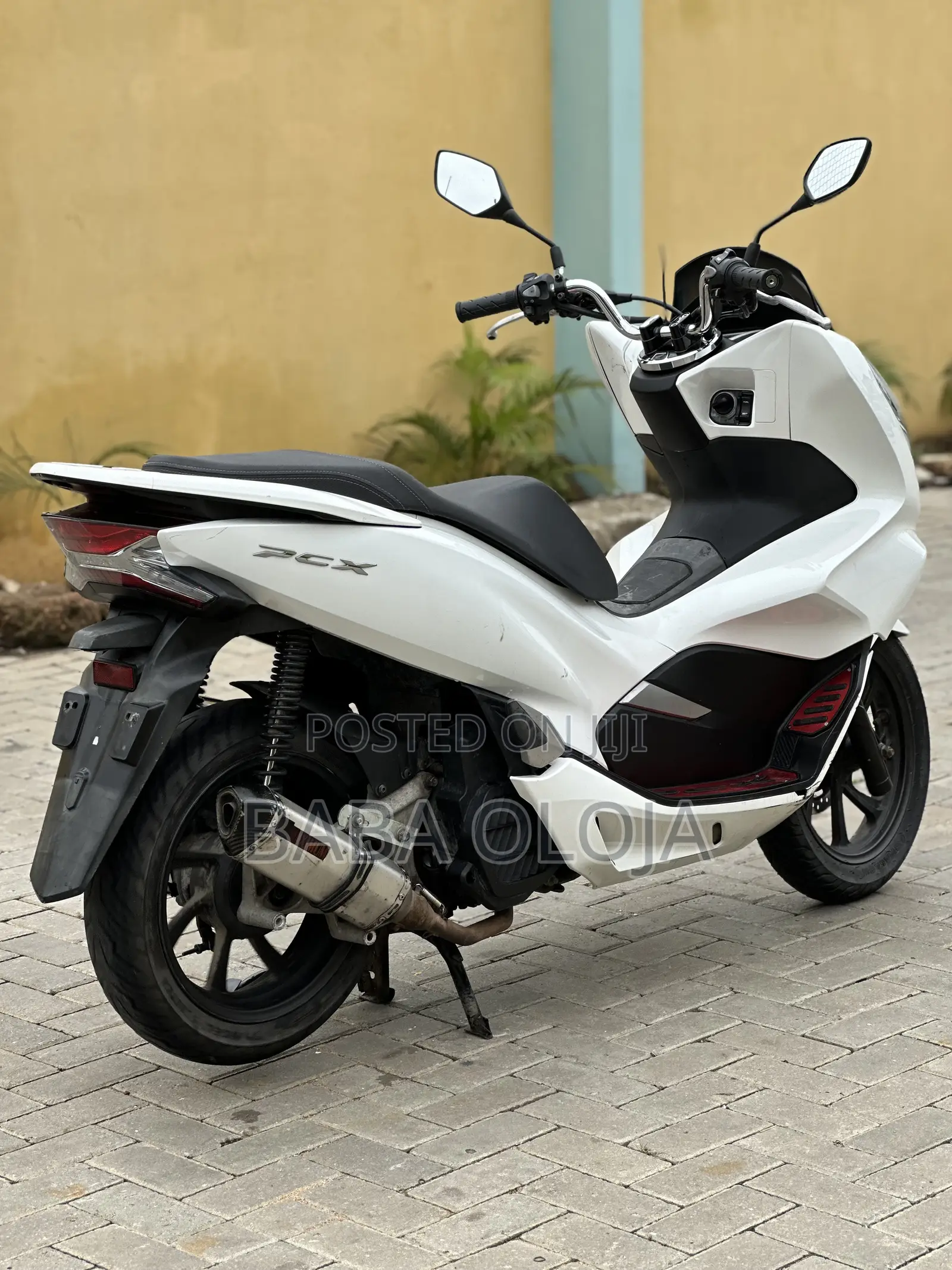Honda 2020 White