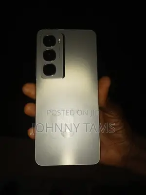 Itel A100 128 GB Silver