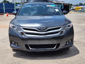 Toyota Venza Limited 2011 Gray