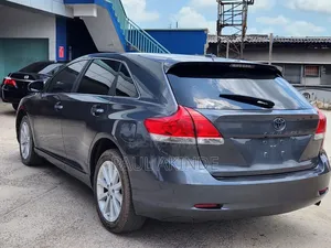 Toyota Venza Limited 2011 Gray