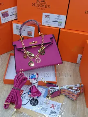 Elegant Handbags for Ladies