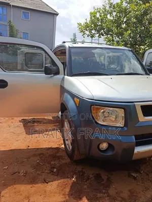 Honda Element 2006 Beige