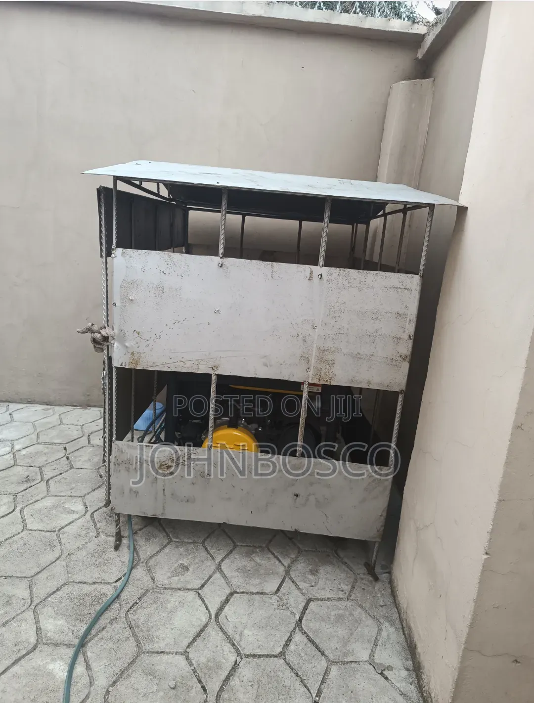 Generator/ Pet Cage