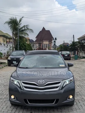 Toyota Venza Limited 2016 Gray