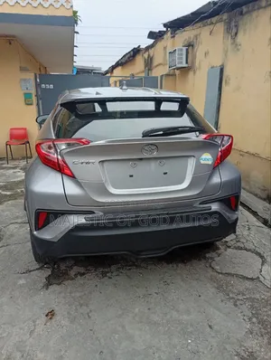 Toyota C-HR 2018 Gray