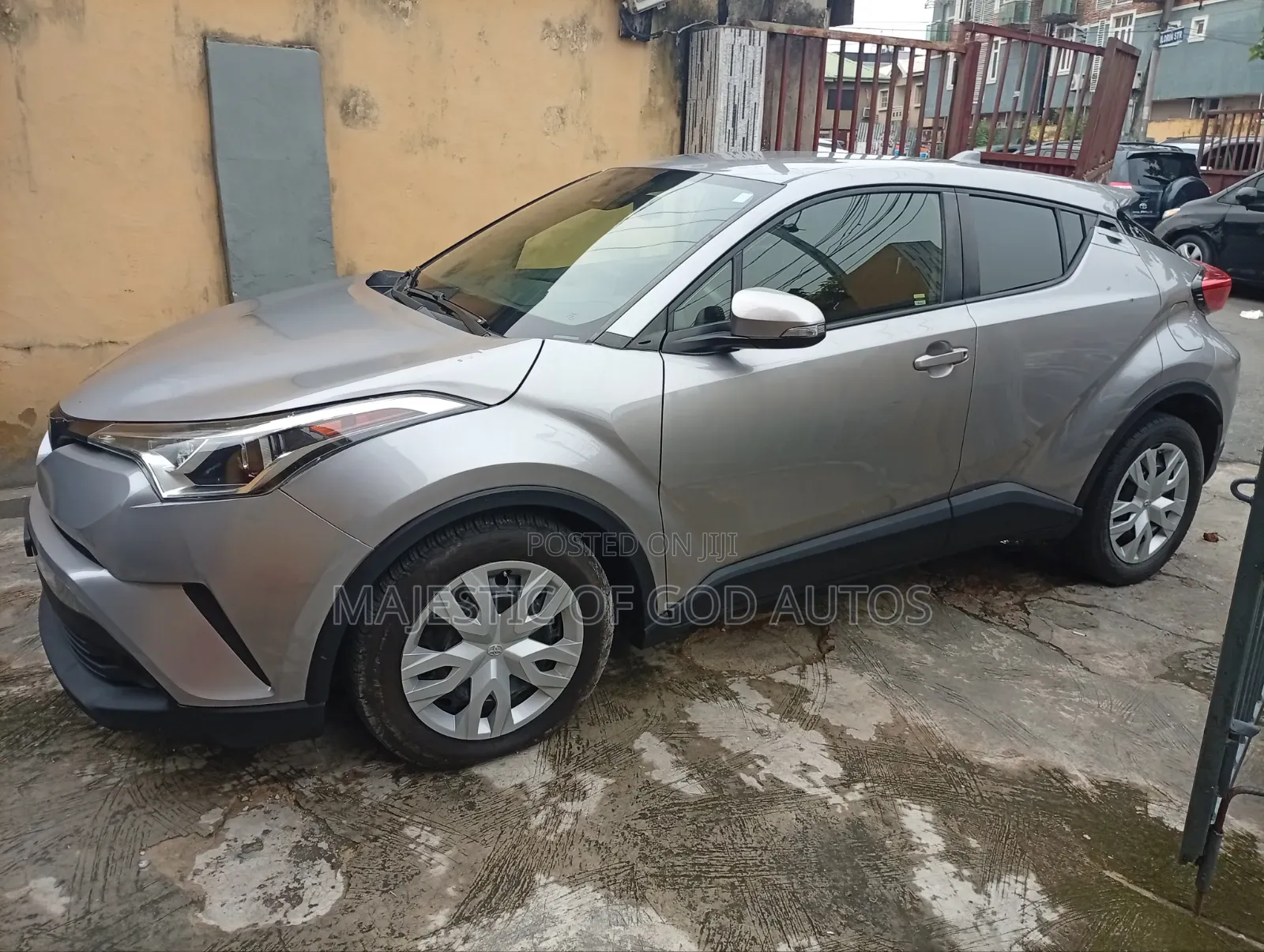 Toyota C-HR 2018 Gray