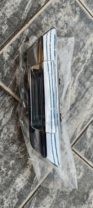 Booth Opener Hilux 2018 _2024