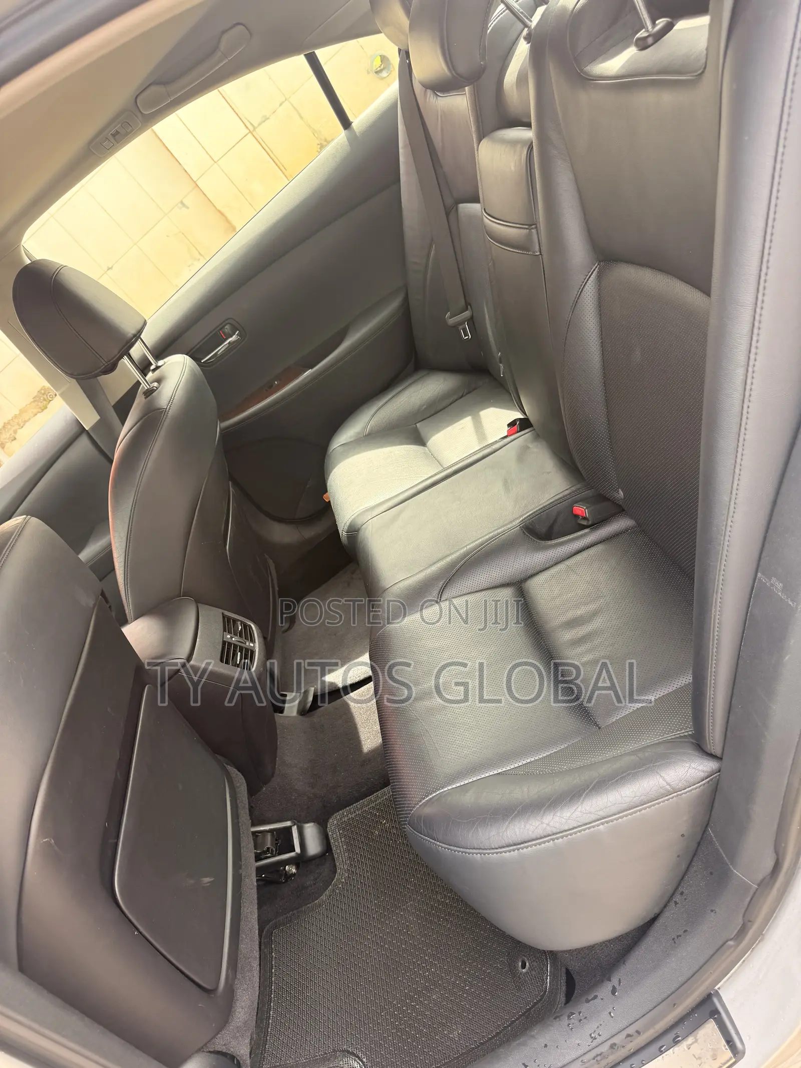 Lexus ES 350 2011 Silver