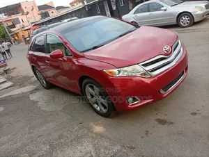 Toyota Venza 2012 Red