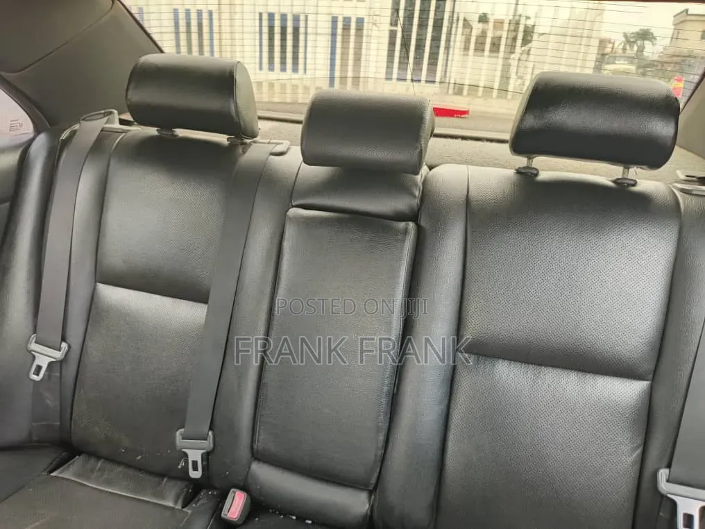 Toyota Avensis 2006 White