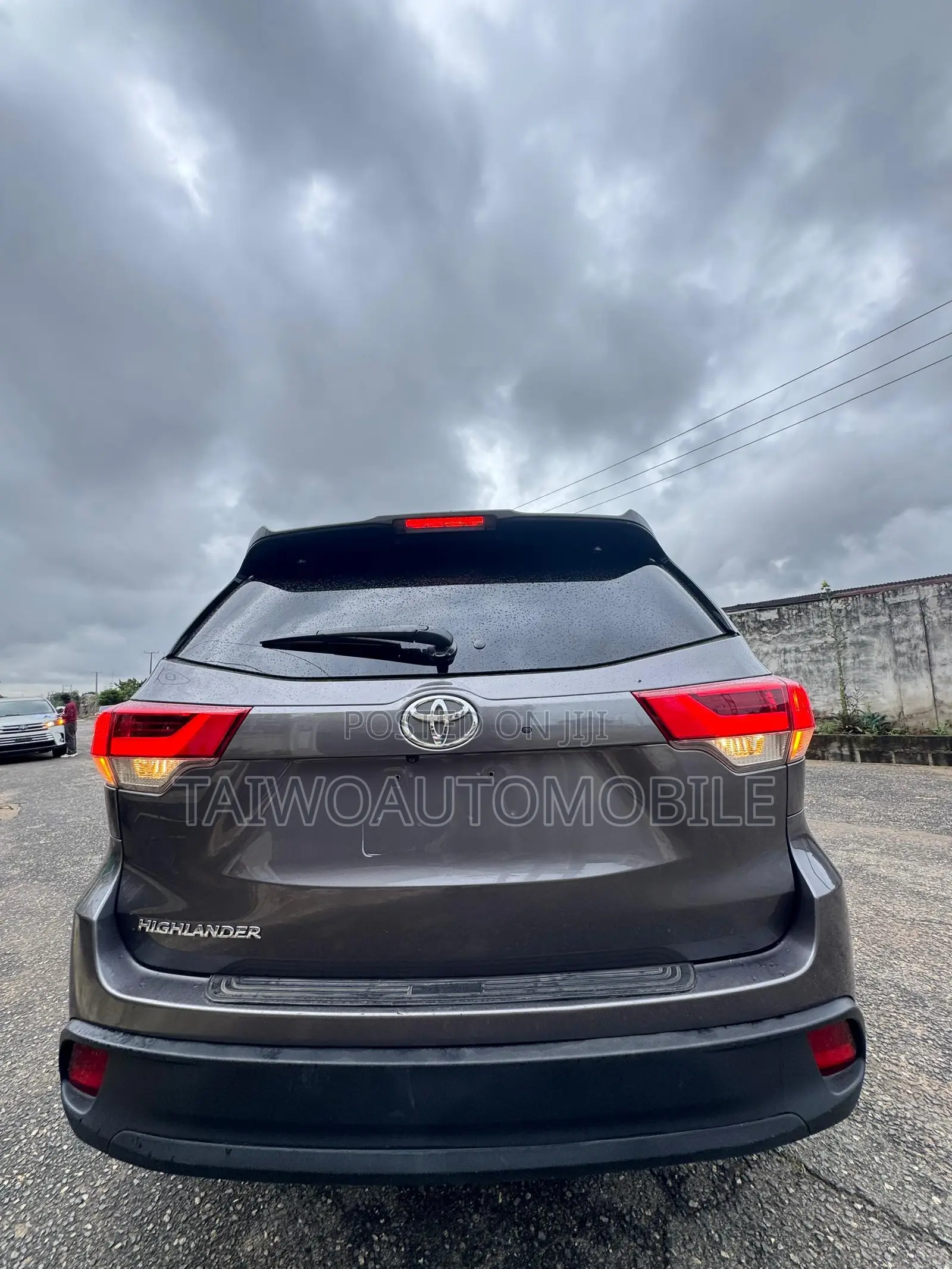 Toyota Highlander 2018 Brown