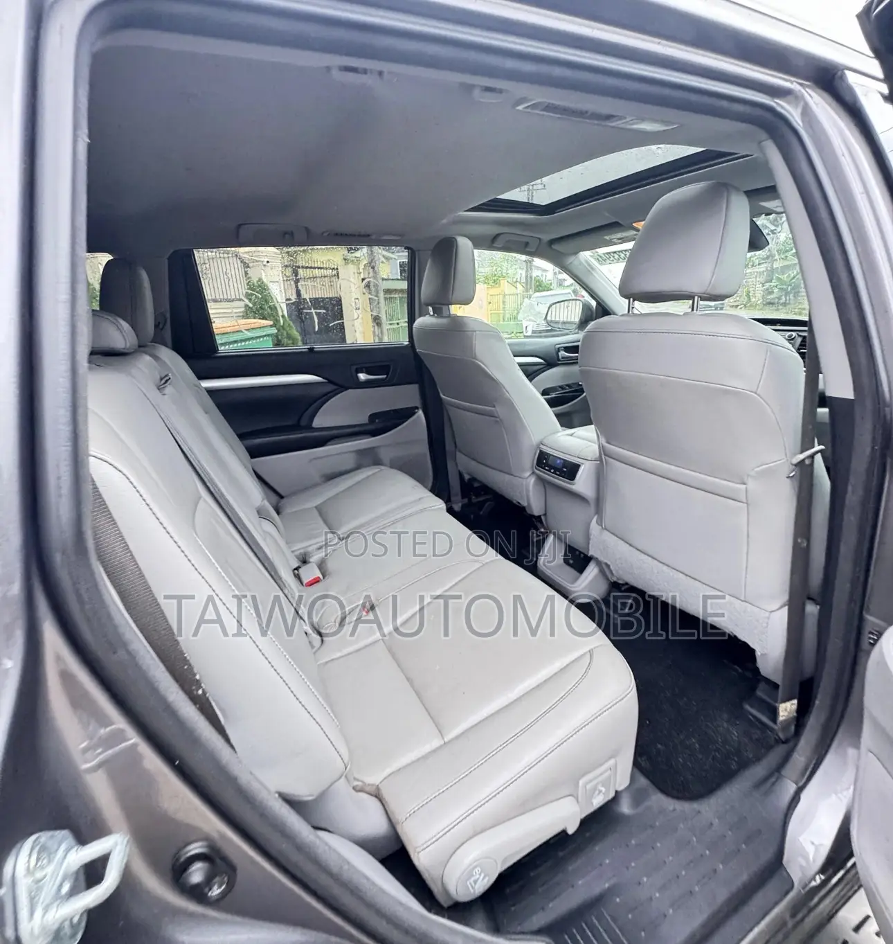 Toyota Highlander 2018 Brown