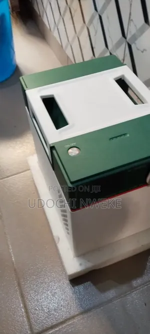Cola 2000 Solar Generator
