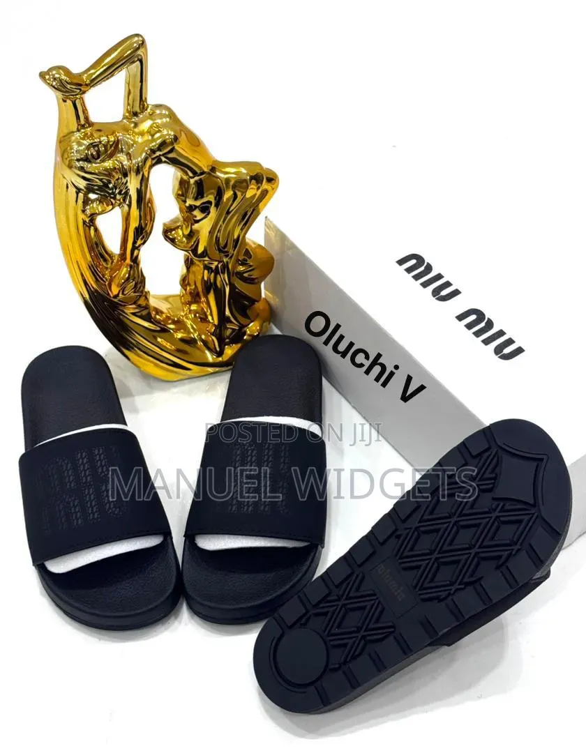 Balmain Carton Slides – Premium Quality