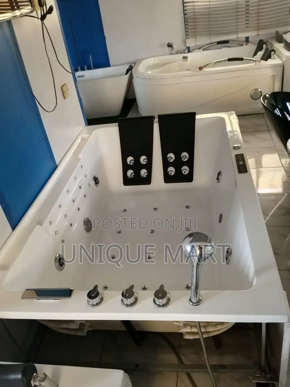 High Quality Rectangular Shaped Jacuzzi for Couples