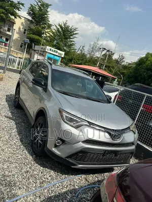 Toyota RAV4 2016 Silver