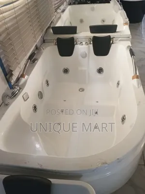 Quality Indoor Curved Shape Double Seater Jacuzzi for Couples Ouples