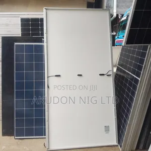 600watts Original Jinko Monocrystaline Solar Panels