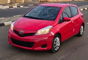 Toyota Yaris 2013 Red